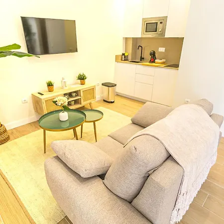 Апартаменти Canovas - Posidonia *